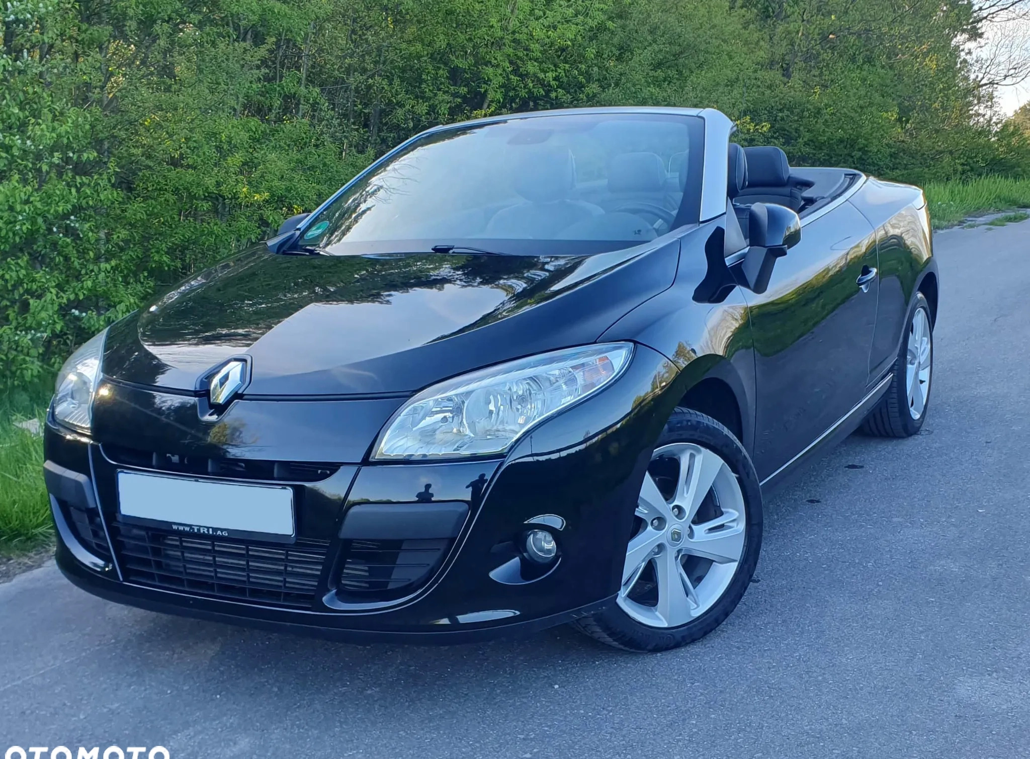 Renault Megane cena 41900 przebieg: 124000, rok produkcji 2013 z Ożarów Mazowiecki małe 407